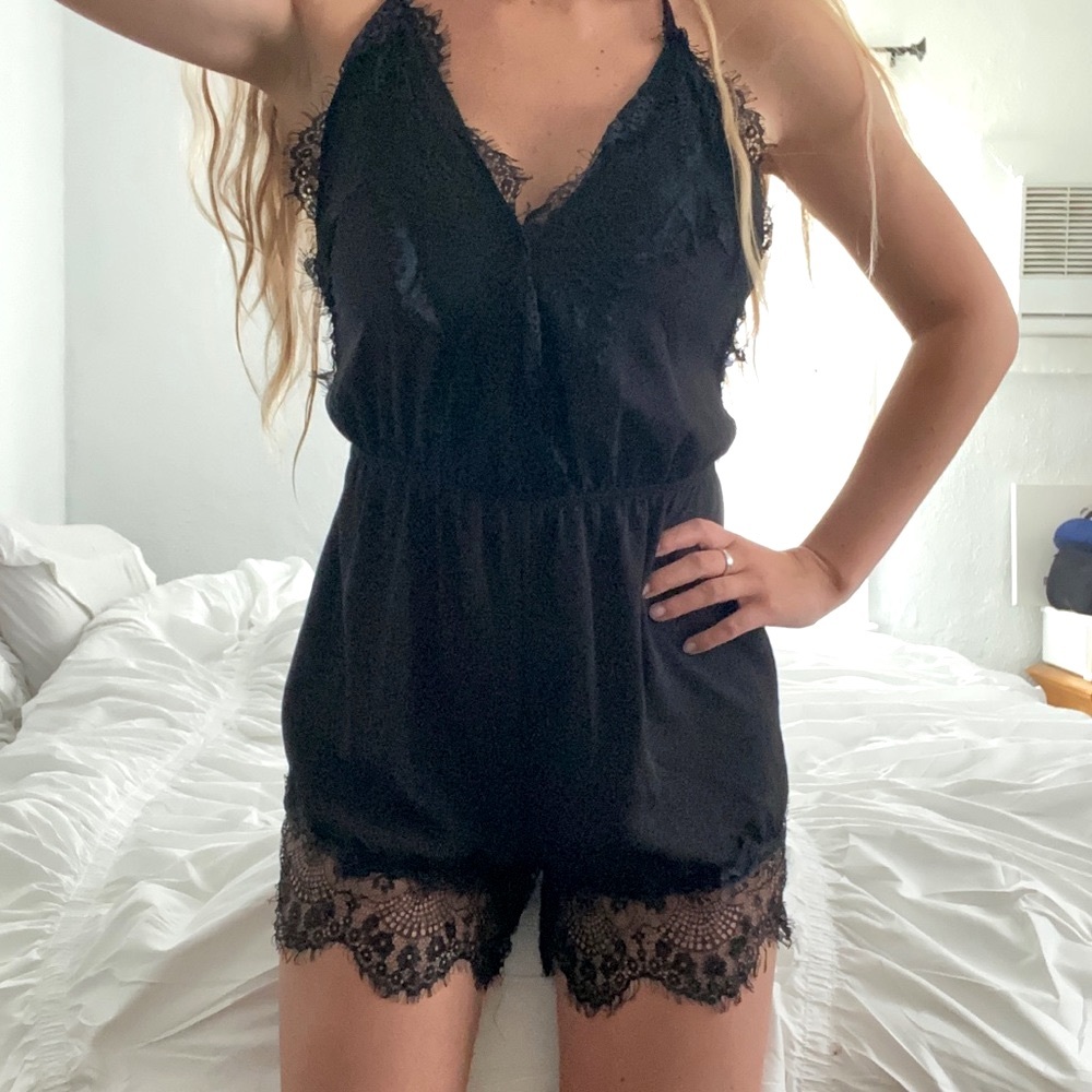 Eyelash lace romper: medium